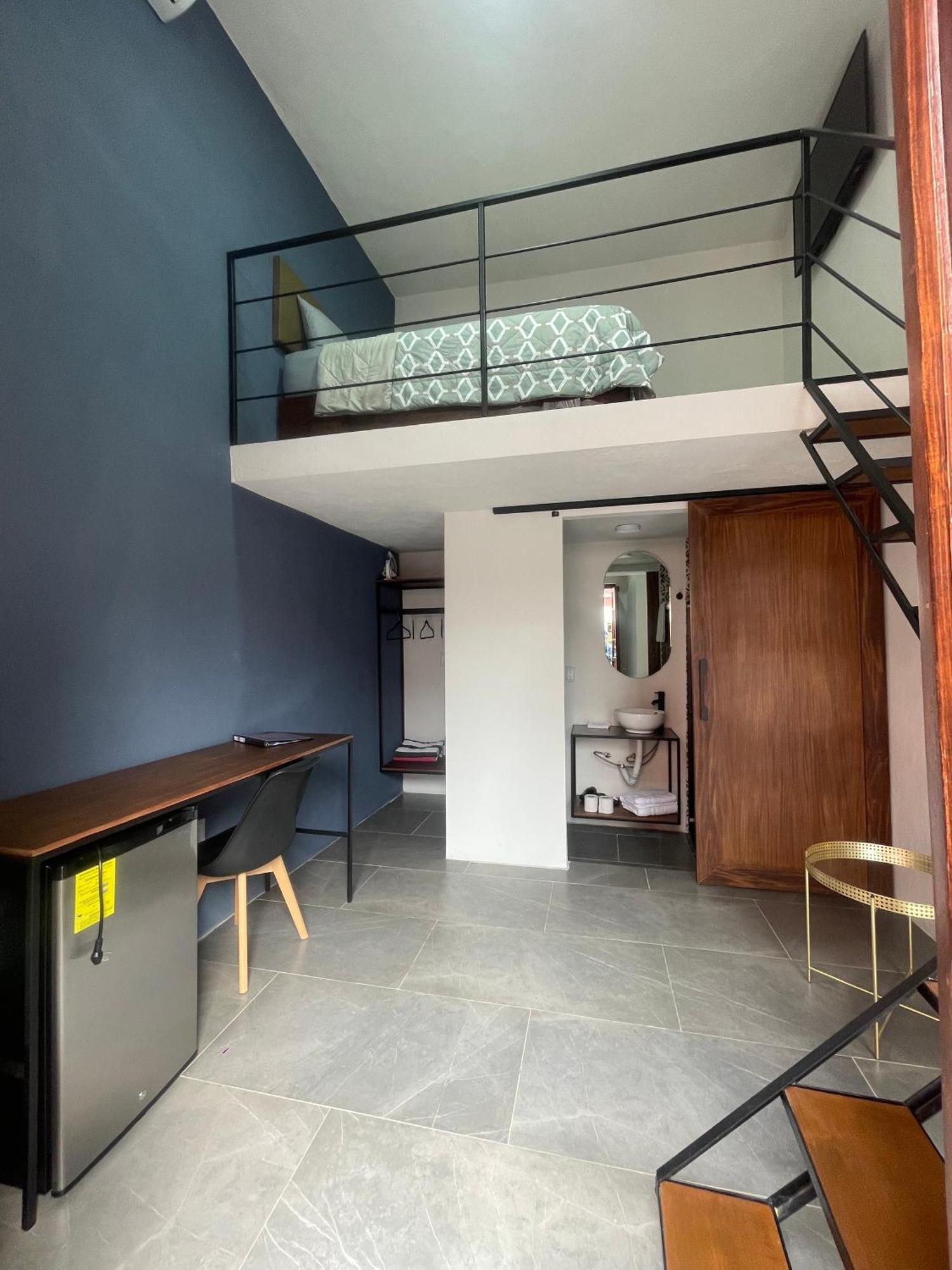 Quinta La Perla Hostel Guadalajara Bagian luar foto