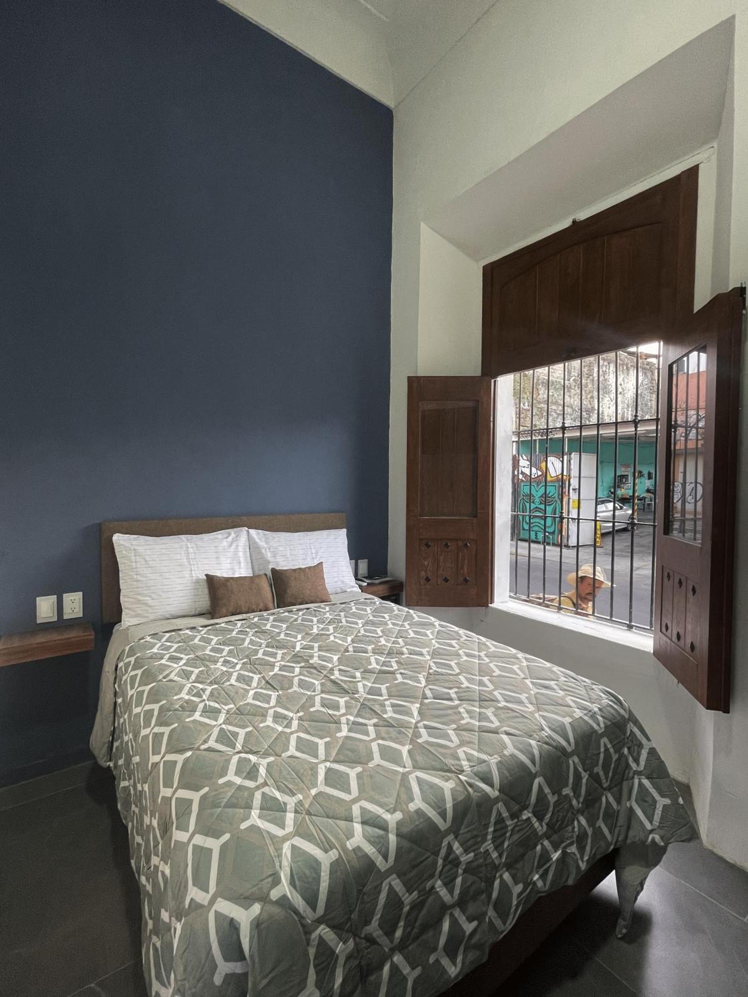 Quinta La Perla Hostel Guadalajara Bagian luar foto